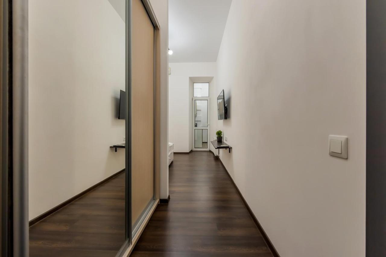 Rv Old City Apartment Velyka Vasylkivska 28,Self Check-In 24Х7 Kiev Buitenkant foto