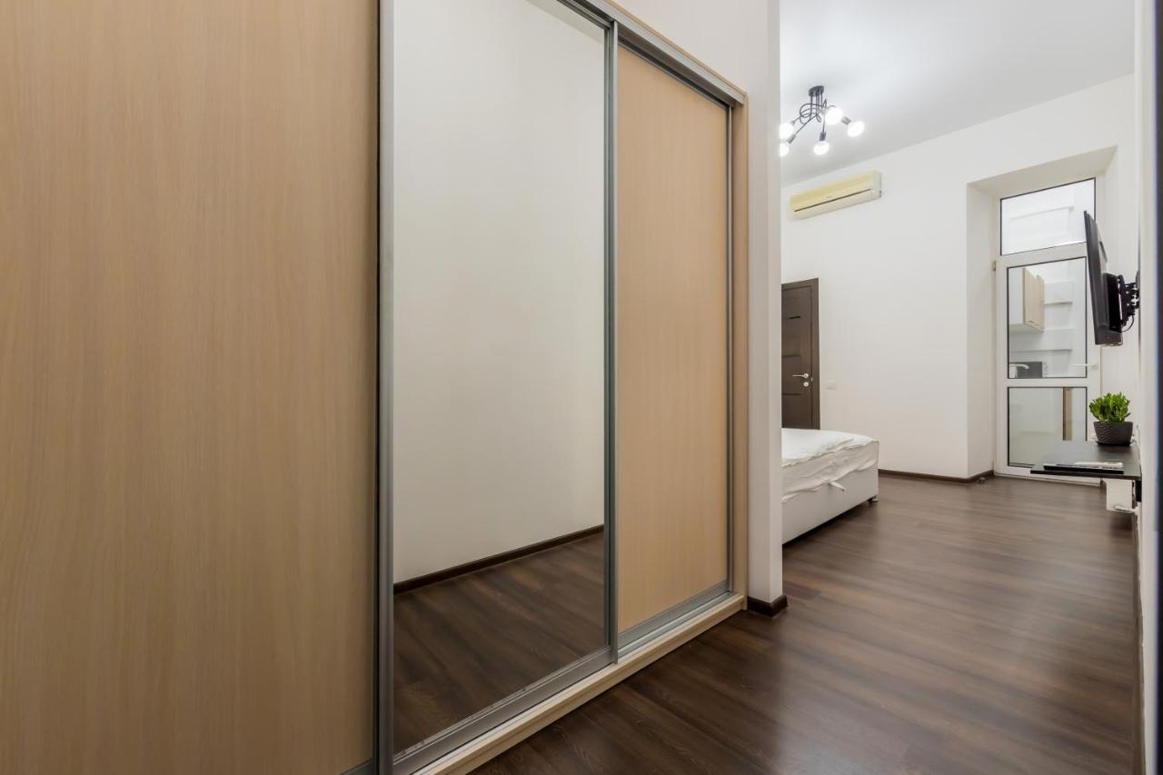 Rv Old City Apartment Velyka Vasylkivska 28,Self Check-In 24Х7 Kiev Buitenkant foto