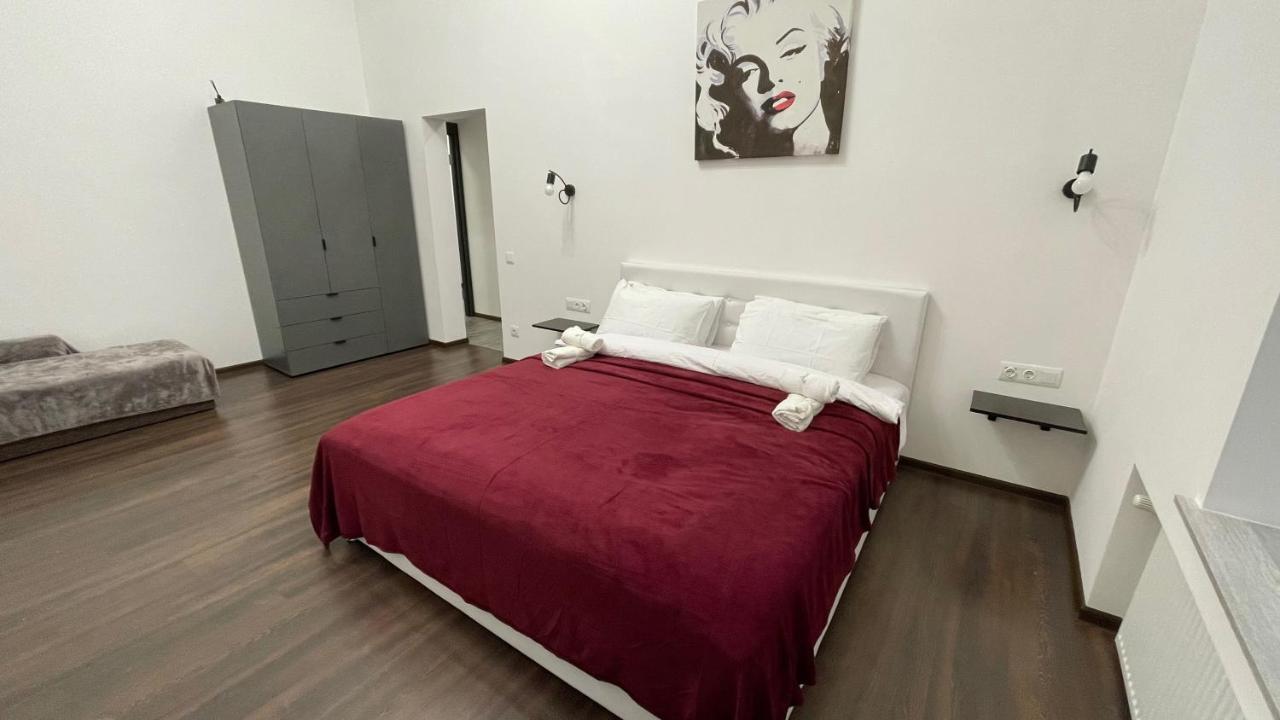 Rv Old City Apartment Velyka Vasylkivska 28,Self Check-In 24Х7 Kiev Buitenkant foto