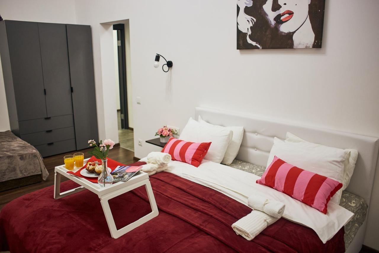 Rv Old City Apartment Velyka Vasylkivska 28,Self Check-In 24Х7 Kiev Buitenkant foto