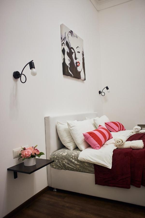 Rv Old City Apartment Velyka Vasylkivska 28,Self Check-In 24Х7 Kiev Buitenkant foto