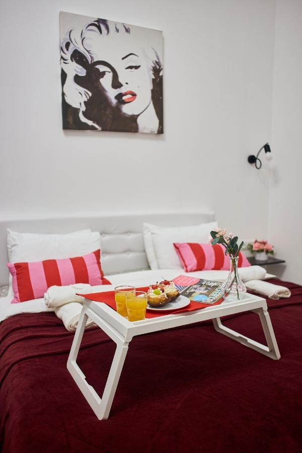 Rv Old City Apartment Velyka Vasylkivska 28,Self Check-In 24Х7 Kiev Buitenkant foto