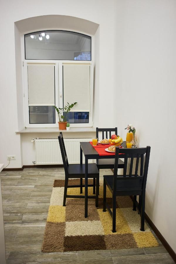 Rv Old City Apartment Velyka Vasylkivska 28,Self Check-In 24Х7 Kiev Buitenkant foto